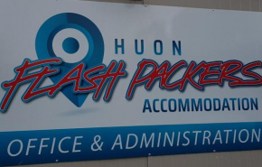 Huon Flash Packers, Huonville